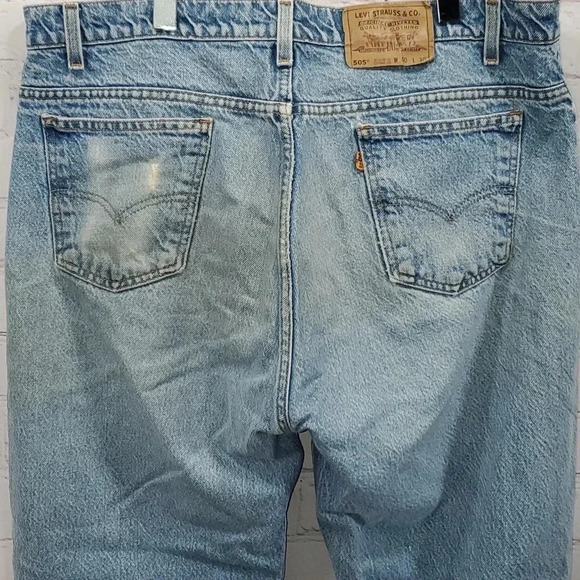 Vintage Levis 505 Orange Tab Light Wash Regular Fit Straight Leg Jean Size 40x30 - Picture 2 of 13